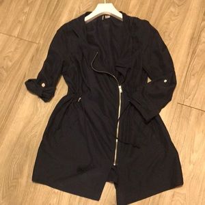 3/4 sleeve lightweight jacket with hood